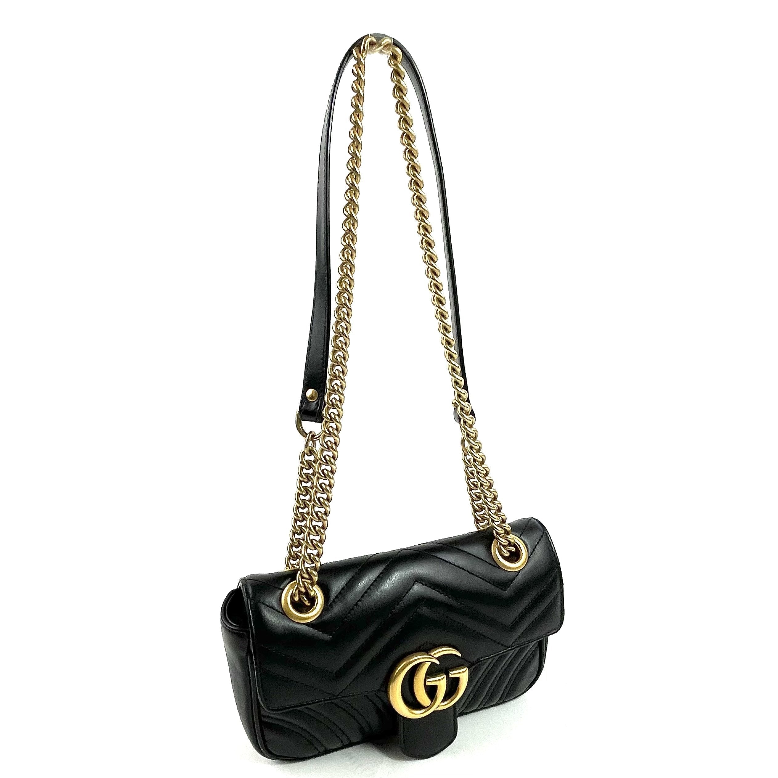 GUCCI GG Marmont Small Matelassé Shoulder Bag