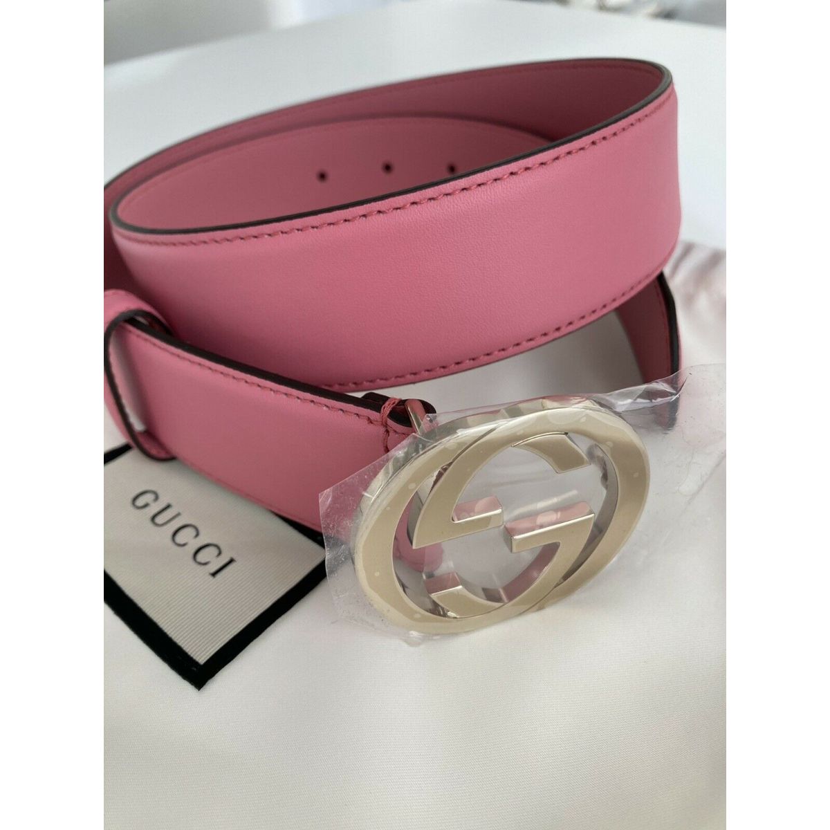 Gucci Interlocking G Buckle Pink Magenta Leather Belt 546386 90/36